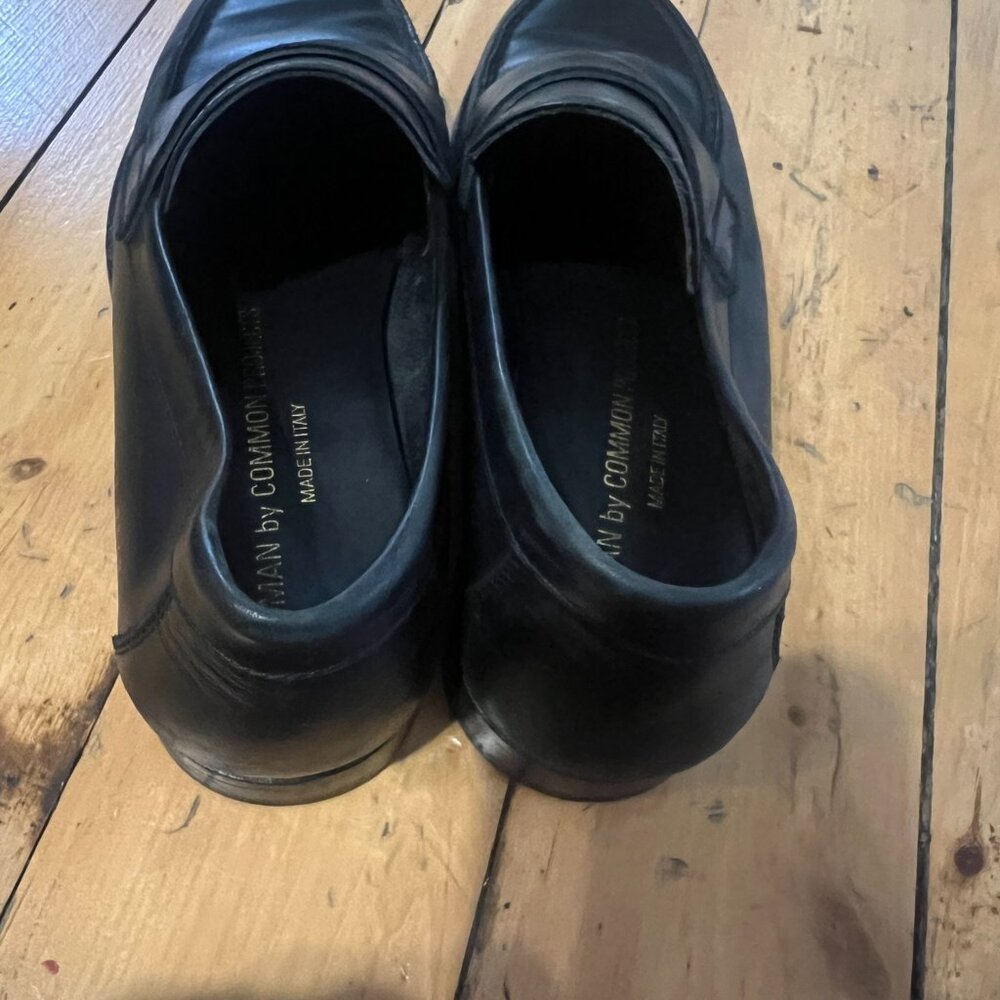 Women by Common Projects black leather loafer - Picture 6 of 9